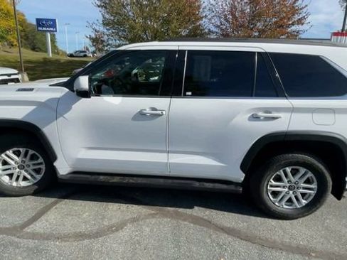 Certified 2023 Toyota Sequoia SR5 w/ SR5 Premium Package image 5