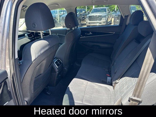 Used 2019 Kia Sorento AWD image 14