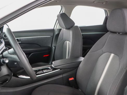 Used 2023 Hyundai Sonata SE FWD image 23