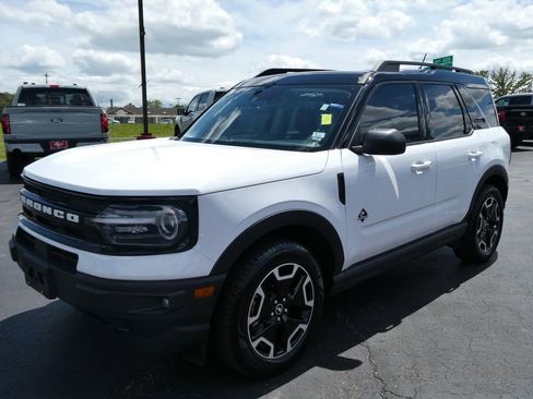 Used 2021 Ford Bronco Sport Outer Banks w/ Outer Banks Package AWD/4WD image 7
