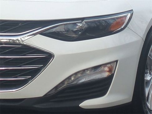 Used 2023 Chevrolet Malibu LT w/ Driver Confidence Package image 17