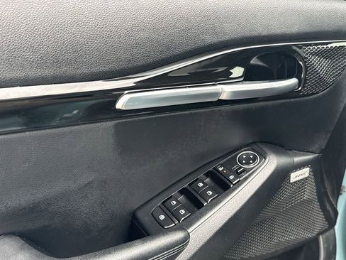 Used 2024 Kia Seltos SX image 15