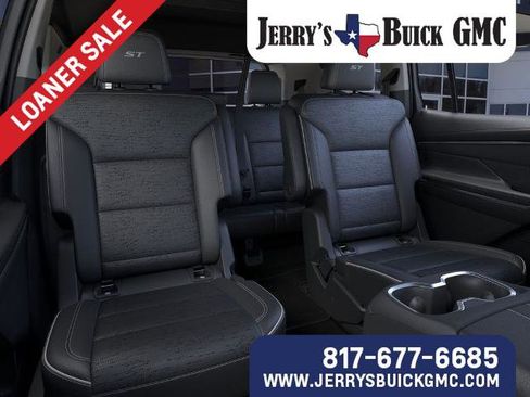 New 2026 Buick Enclave Sport Touring w/ Power Package FWD image 17