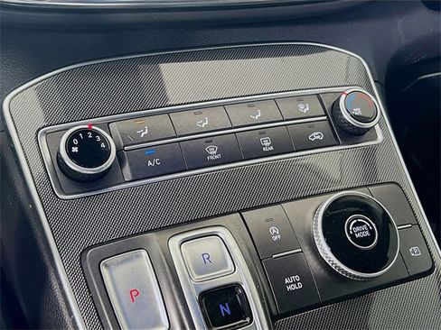 Used 2023 Hyundai Santa Fe SE image 15