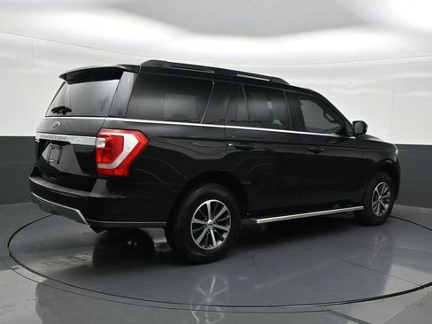 Used 2020 Ford Expedition XLT w/ Equipment Group 201A RWD image 5