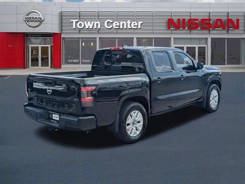 Certified 2024 Nissan Frontier SV w/ SV Convenience Package RWD image 7