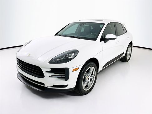Used 2021 Porsche Macan image 3