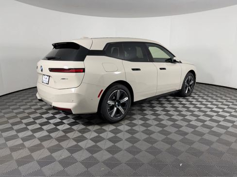 New 2026 BMW iX xDrive45 image 3