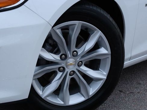 Used 2024 Chevrolet Malibu LT image 5