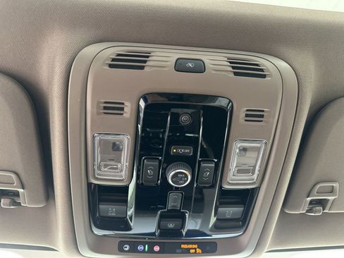 New 2026 GMC Yukon Denali w/ Denali Reserve Package image 26