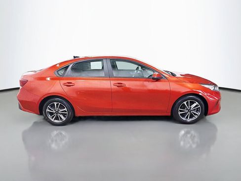 Used 2023 Kia Forte LXS w/ LXS Technology Package FWD image 10