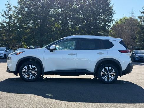 Certified 2023 Nissan Rogue SV w/ SV Premium B Package AWD/4WD image 3