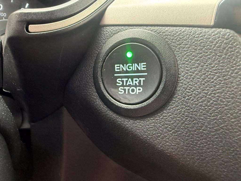 Used 2021 Ford Escape SE w/ Convenience Package FWD image 17
