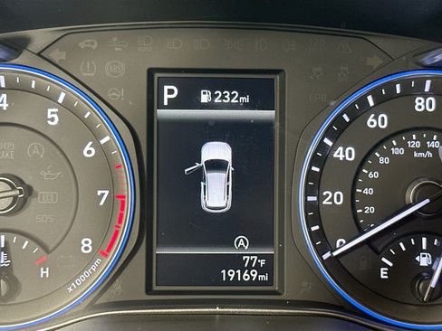 Used 2023 Hyundai Kona SEL AWD/4WD image 12