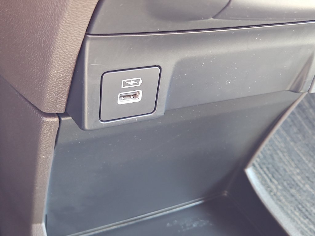 Certified 2024 Honda Odyssey EX image 17