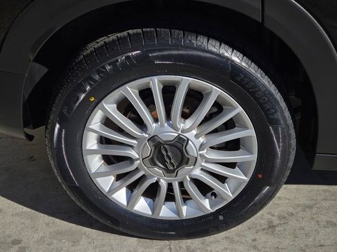 Used 2019 FIAT 500X Pop image 8