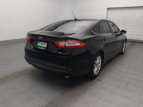 Used 2016 Ford Fusion SE FWD image 9