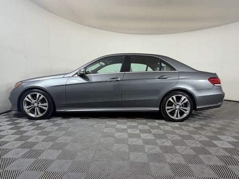 Used 2016 Mercedes-Benz E 350 Sedan image 2