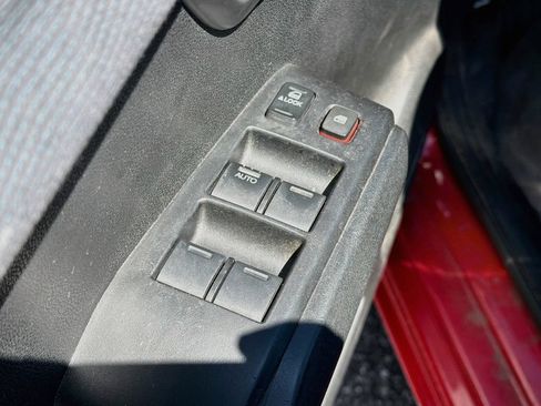 Used 2011 Honda Fit image 18