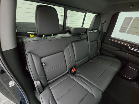 New 2025 GMC Sierra 2500 Denali w/ Denali Reserve Package image 42