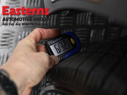 Used 2021 Ford Mustang Mach-E Select image 26