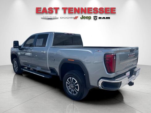 Used 2024 GMC Sierra 3500 SLT w/ SLT Premium Package AWD/4WD image 5