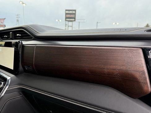 Certified 2025 GMC Sierra 3500 Denali Ultimate image 26