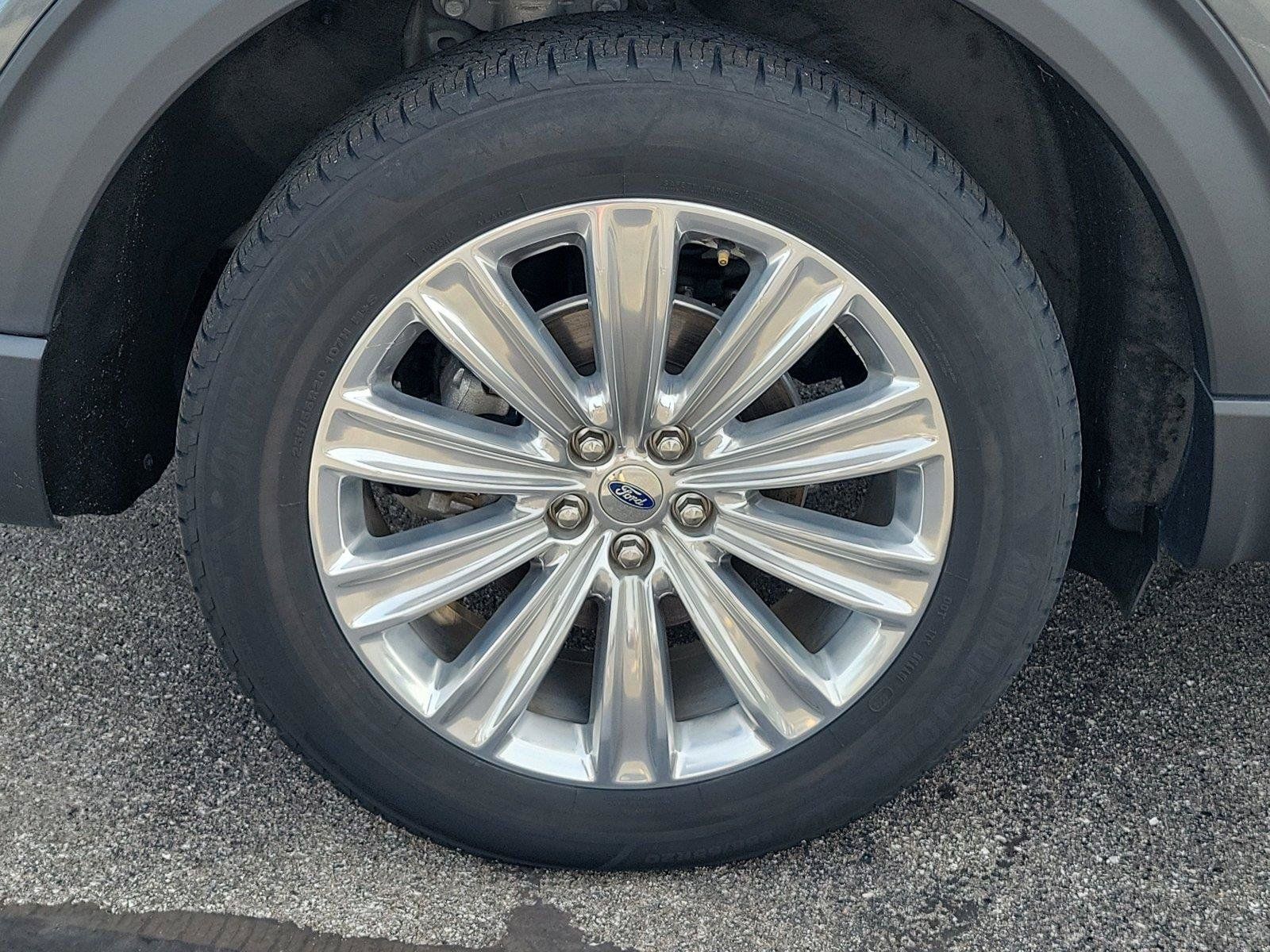 Used 2020 Ford Explorer Limited AWD/4WD image 5