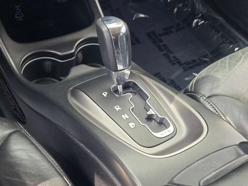 Used 2018 Dodge Journey Crossroad FWD image 39