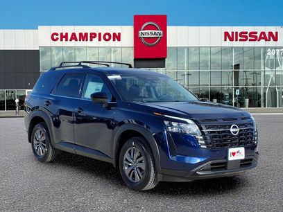 New 2026 Nissan Pathfinder SV