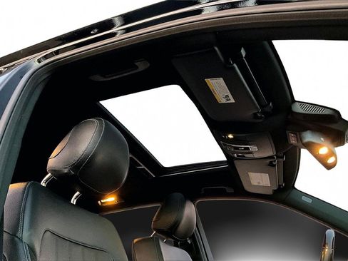 Used 2018 Mercedes-Benz GLE 350 w/ Premium 1 Package image 26