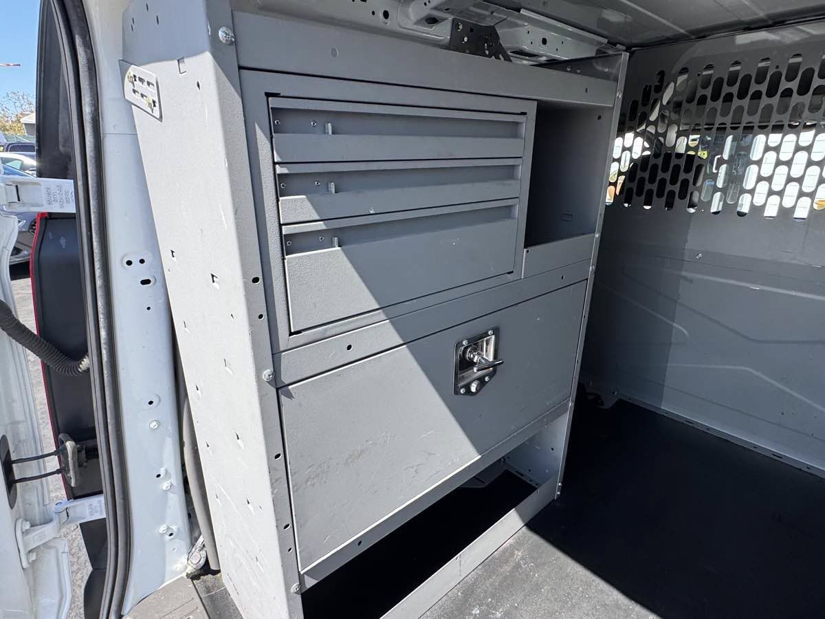 Used 2021 Ford Transit Connect XL FWD image 9