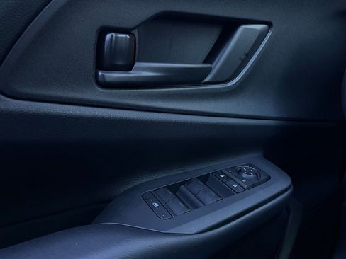 New 2026 Toyota Prius Plug-In Hybrid image 18