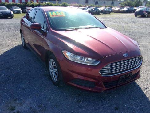 Used 2014 Ford Fusion S FWD image 9