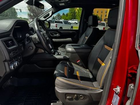 Used 2022 GMC Yukon XL AT4 w/ Max Trailering Package AWD/4WD image 17