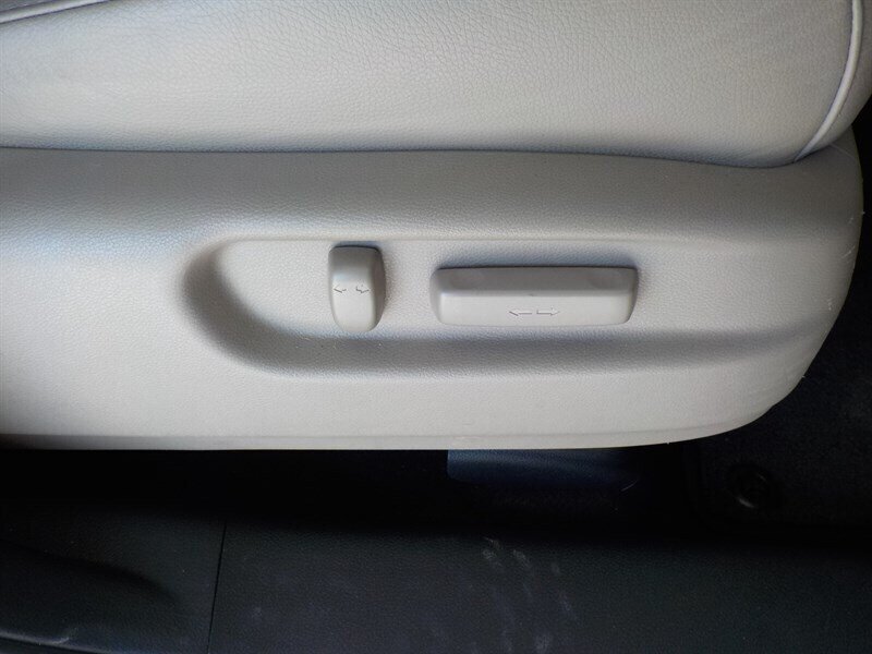 Used 2016 Honda Pilot Elite image 35