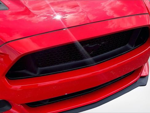 Used 2015 Ford Mustang GT Premium w/ Equipment Group 401A RWD image 27