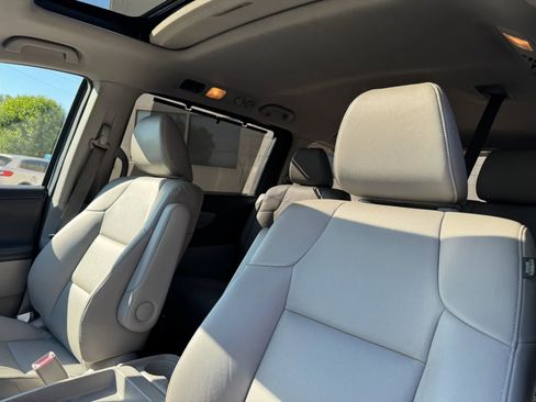 Used 2016 Honda Odyssey EX-L image 21