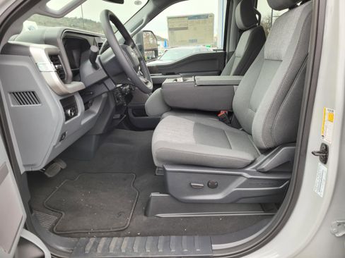 New 2026 Ford F350 XLT w/ XLT Premium Package AWD/4WD image 14