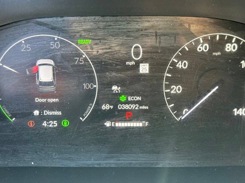 Used 2023 Honda CR-V Sport Touring image 38
