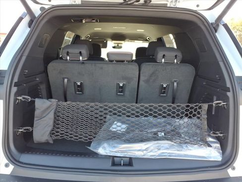 New 2026 Chevrolet Traverse LT w/ Driver Confidence Package image 15
