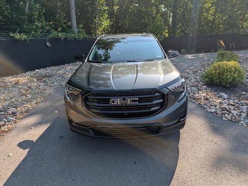 Used 2020 GMC Terrain SLT w/ Preferred Package FWD image 8