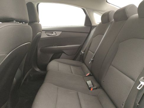 Used 2020 Kia Forte LXS FWD image 18