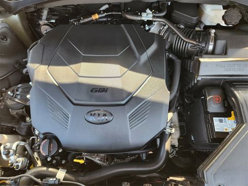 Certified 2021 Kia Telluride SX w/ SX Prestige Package image 32