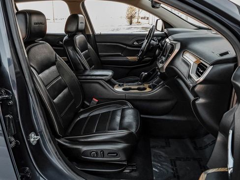 Used 2018 GMC Acadia Denali w/ Technology Package image 40