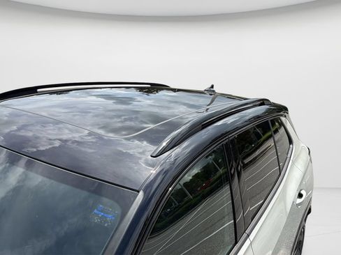 New 2026 Volkswagen Tiguan SE R-Line FWD image 34