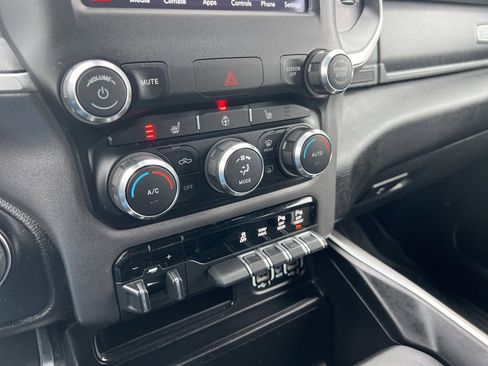 Used 2020 RAM 1500 Big Horn image 10