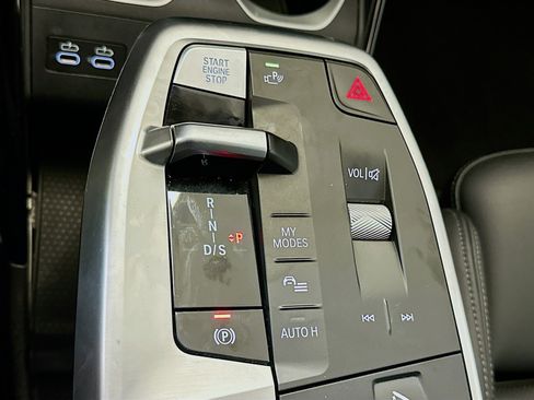 Used 2025 BMW X1 xDrive28i image 24