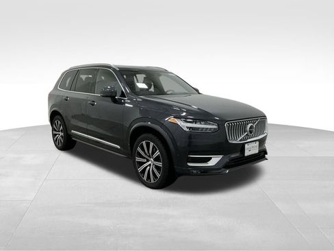Used 2022 Volvo XC90 T6 Inscription w/ Advanced Package image 4