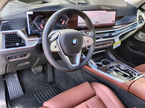 New 2026 BMW X7 xDrive40i w/ Executive Package image 10